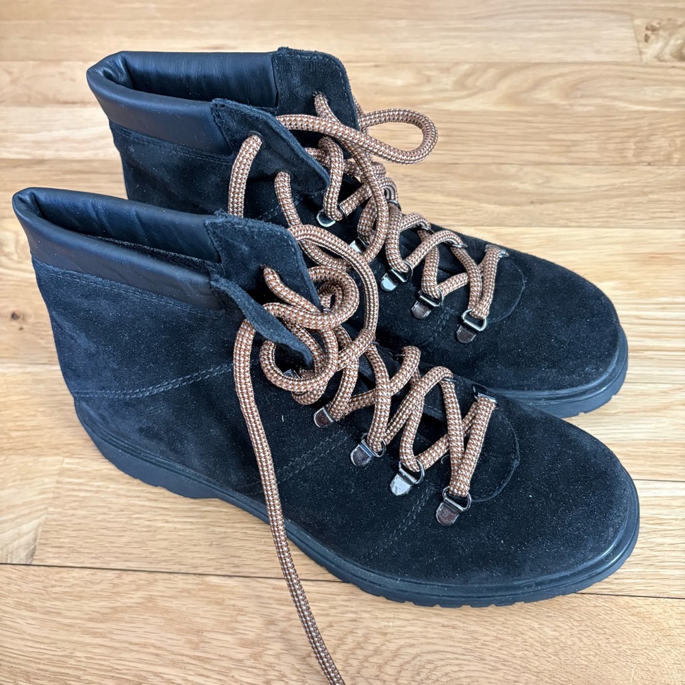 La Canadienne Halsey Boots